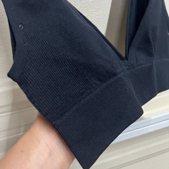 WeWoreWhat Revolve Womens Double V-neck Knit Bralette Xtra Small in Black - Picture 5 of 8